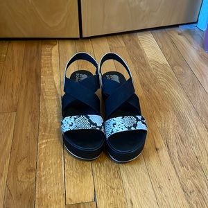 Size 9 Sorel Platform Sandals
